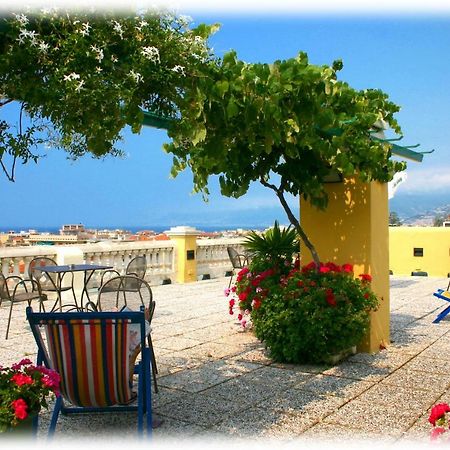 Hotel Aurora Bordighera Exterior photo